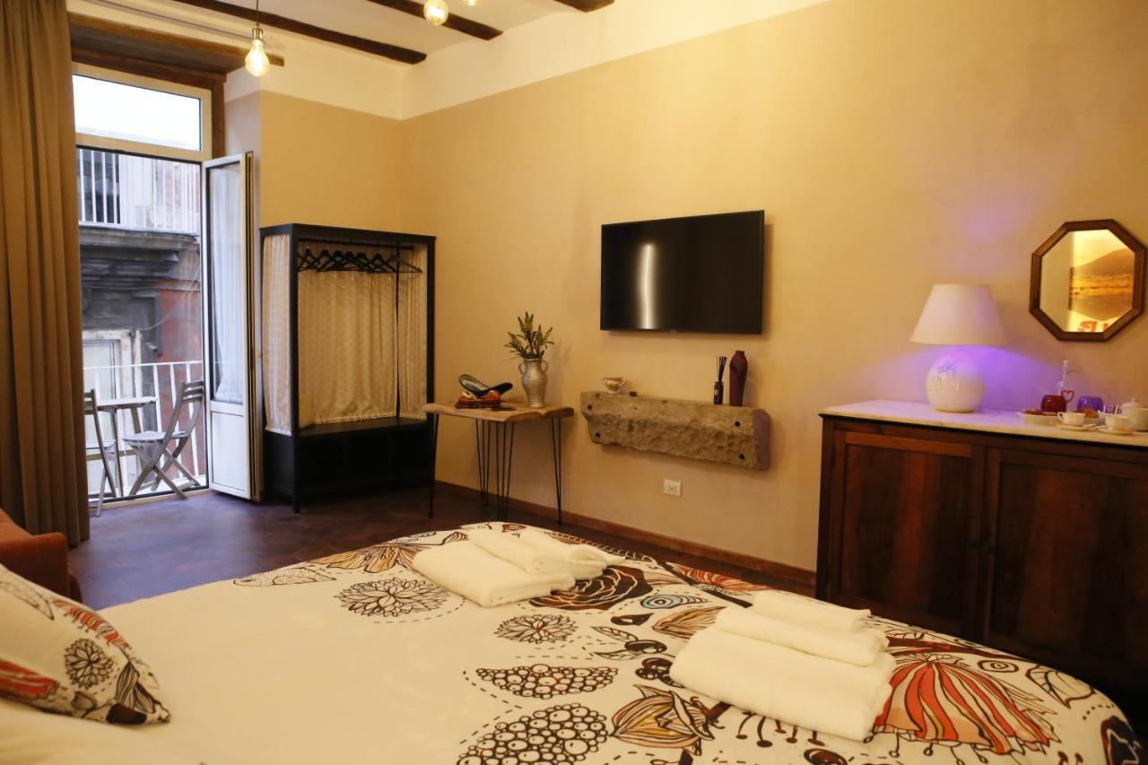 Napolicentrico Bed & Breakfast Bagian luar foto