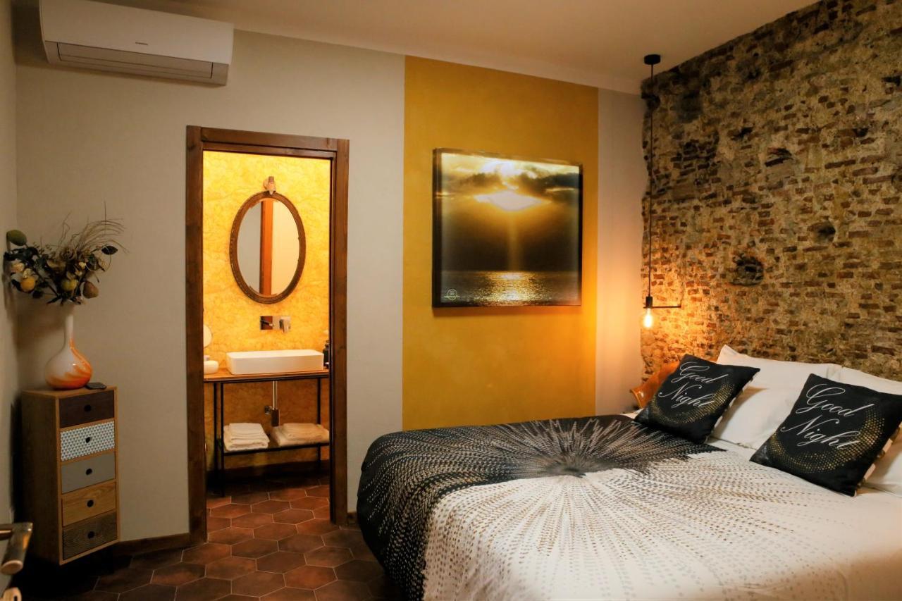 Napolicentrico Bed & Breakfast Bagian luar foto